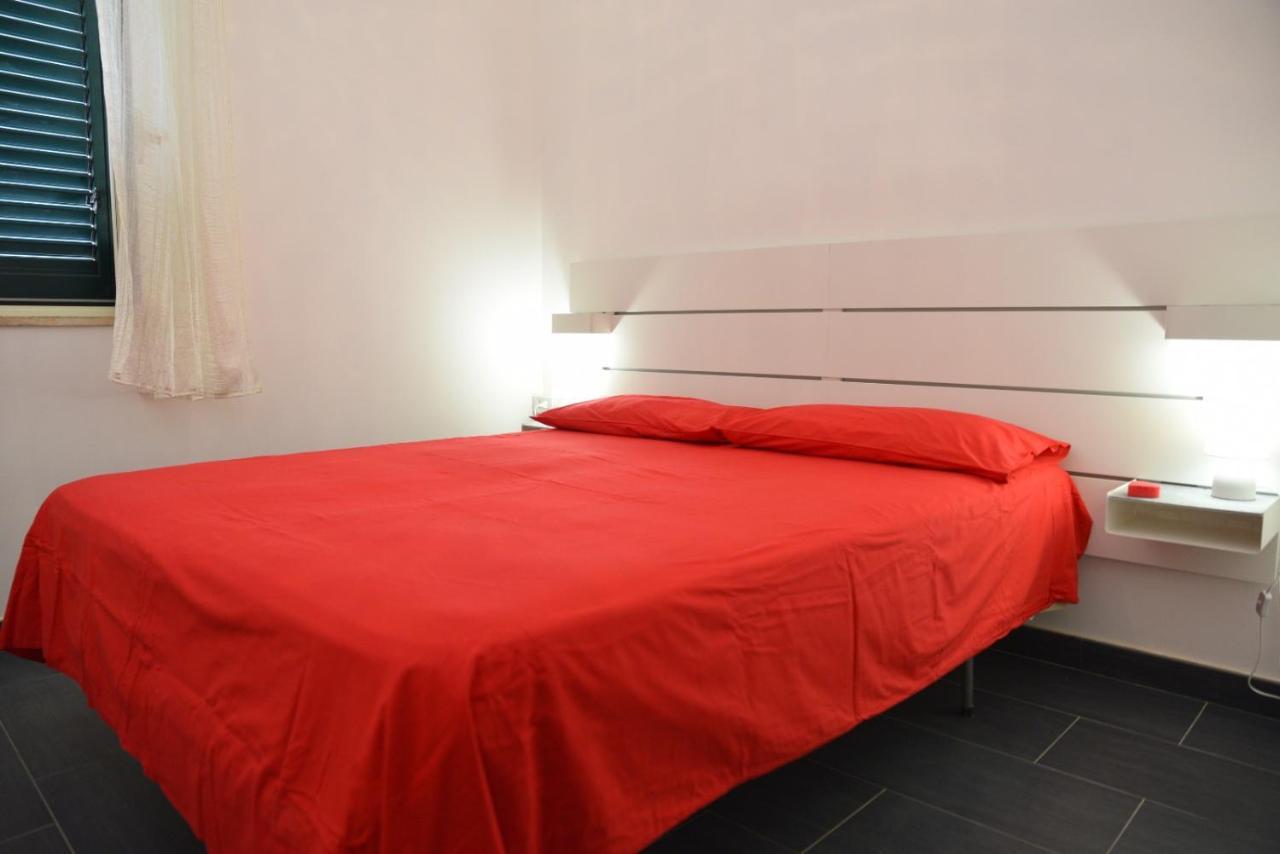 Perla Marina Apartment ปอร์โต เอมเปโดเกล ภายนอก รูปภาพ